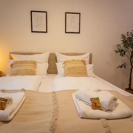 P-hosting Bohostyle Rv1 דירה *