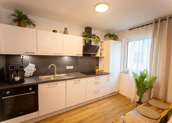 P-hosting Bohostyle Rv1 *