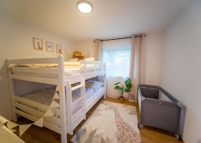 شقة P-hosting Bohostyle Rv1 *